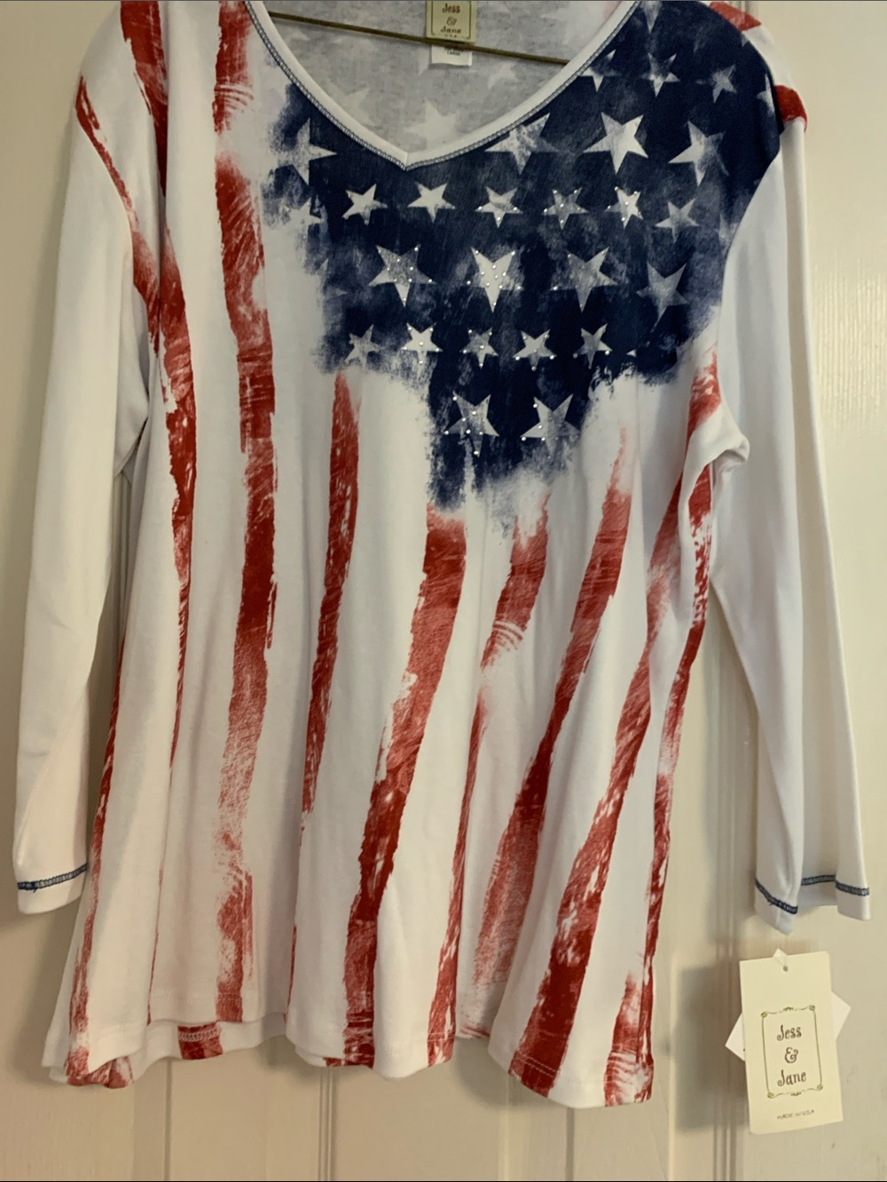 New Jess & Jane soft 3/4 Sleeve Patriotic Red, White and Blue Flag Print Shirt
